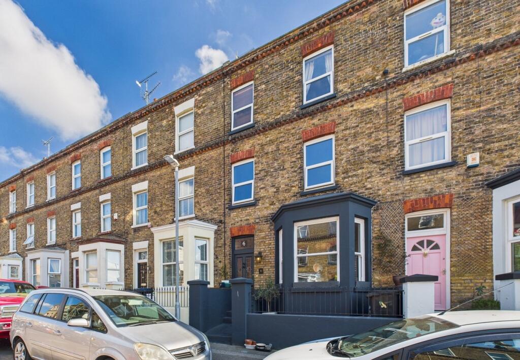 Main image of property: Oxford Street, Margate, CT9