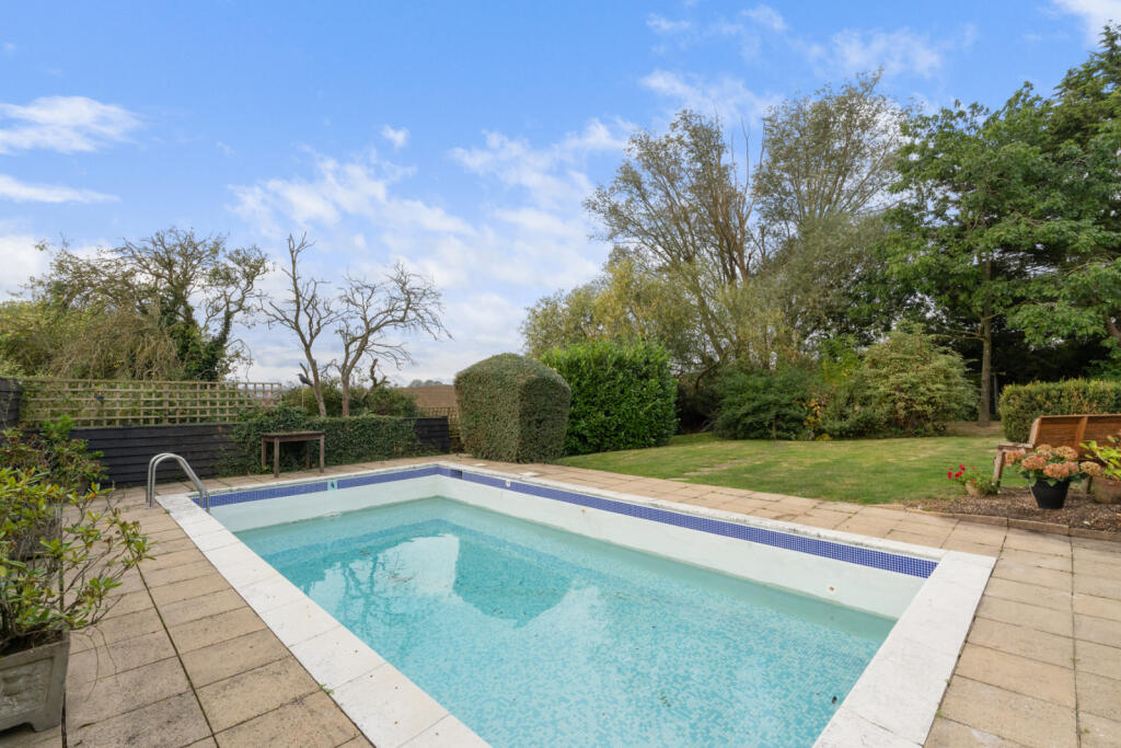 Additional property image - Rye Hill, Harlow, Essex, CM18