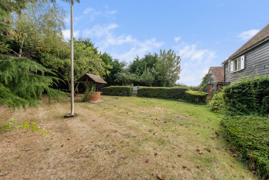 Additional property image - Rye Hill, Harlow, Essex, CM18