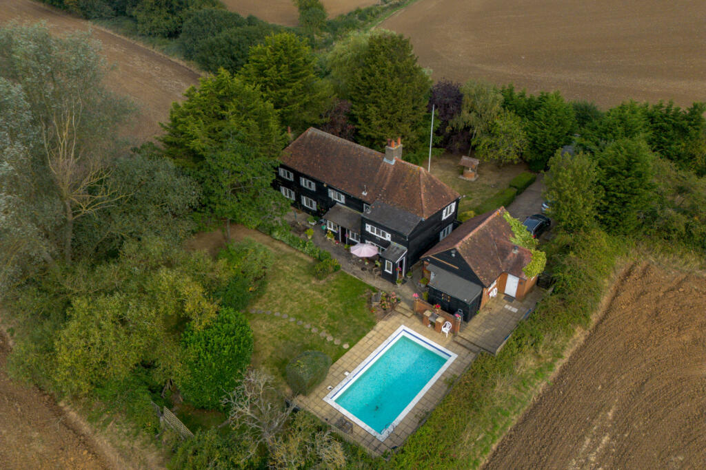 Additional property image - Rye Hill, Harlow, Essex, CM18
