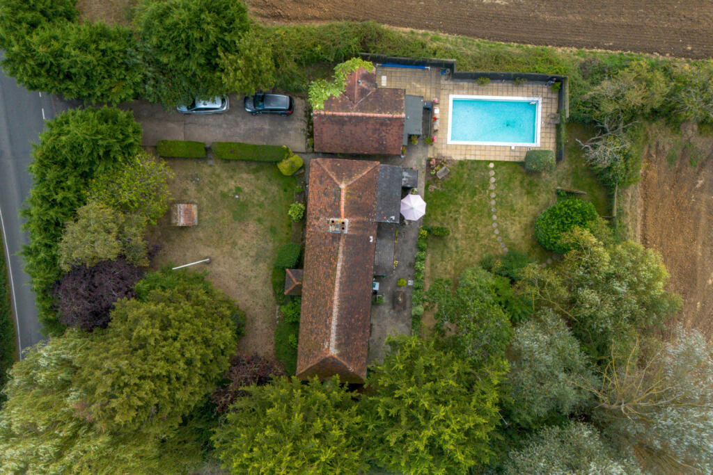 Additional property image - Rye Hill, Harlow, Essex, CM18