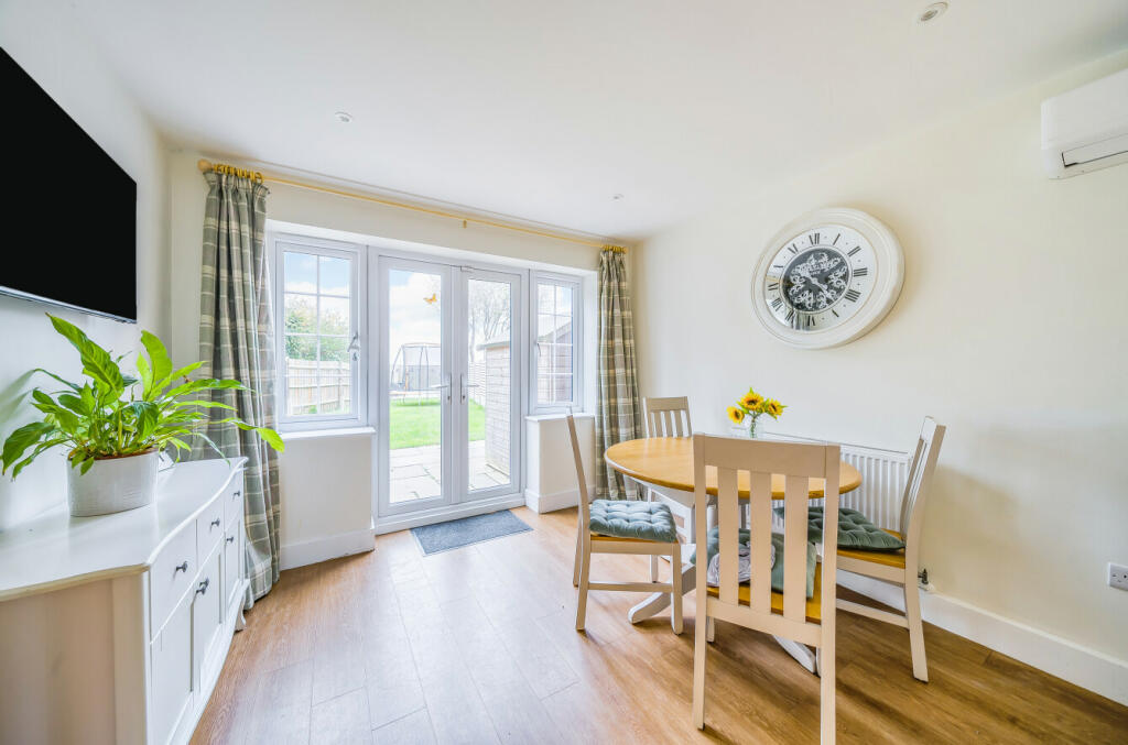 Additional property image - Rainbow Road, Matching Tye, Harlow, Essex, CM17