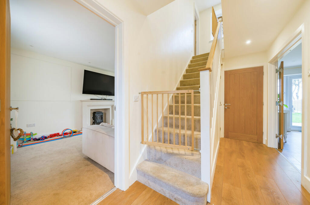 Additional property image - Rainbow Road, Matching Tye, Harlow, Essex, CM17