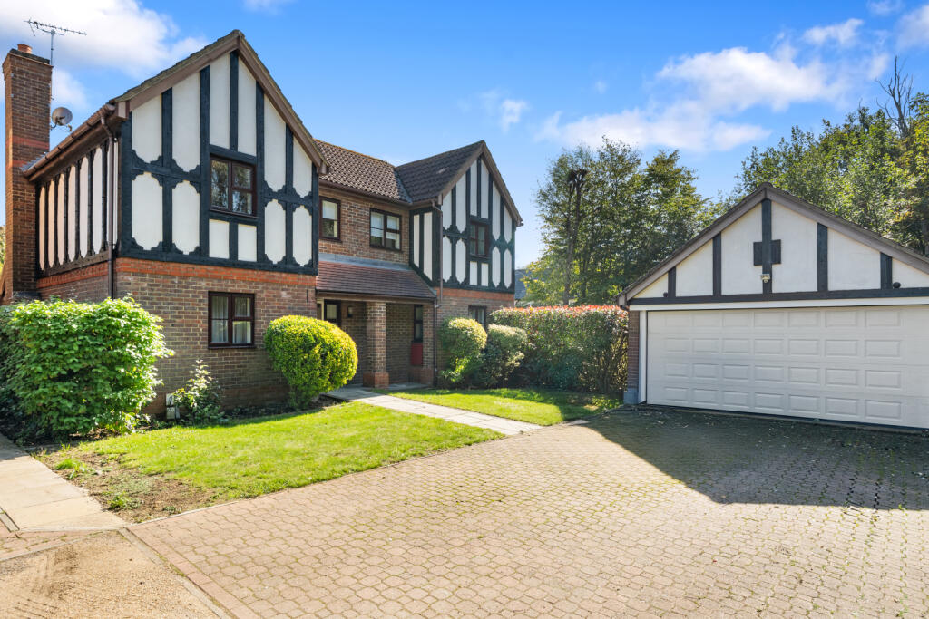 Main image of property: Whieldon Grange, Harlow, Essex