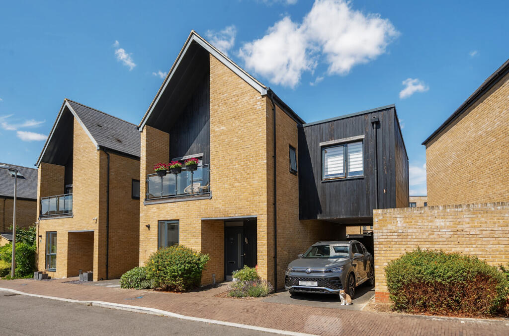 Main image of property: Barnsley Wood Rise, Newhall, Harlow, Essex, CM17