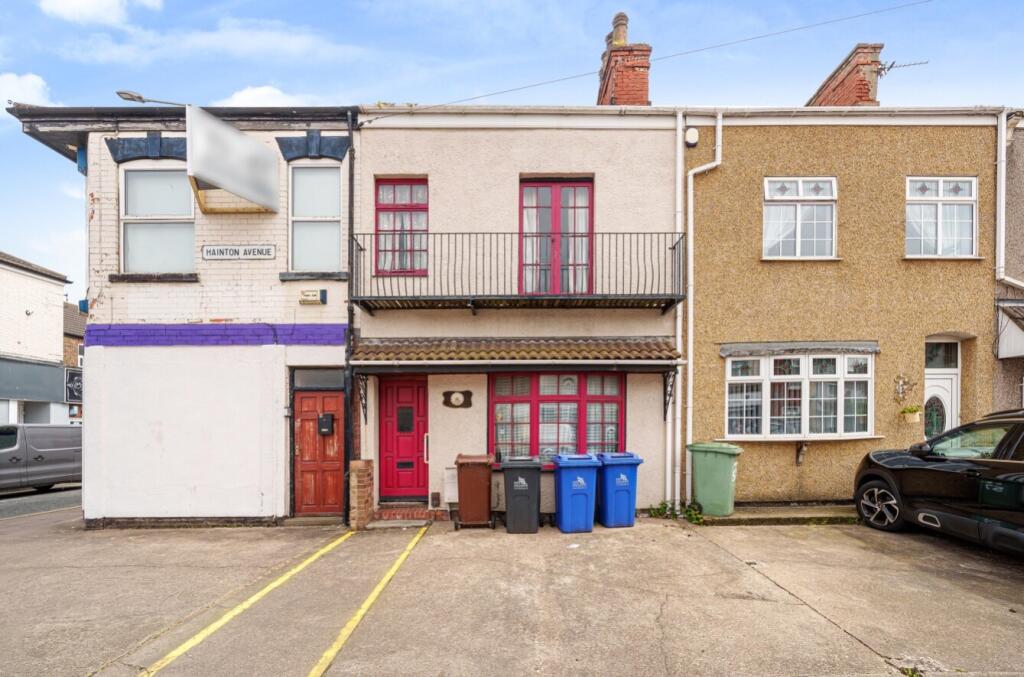 2 bedroom terraced house for sale in Hainton Avenue, Grimsby, Lincolnshire, DN32