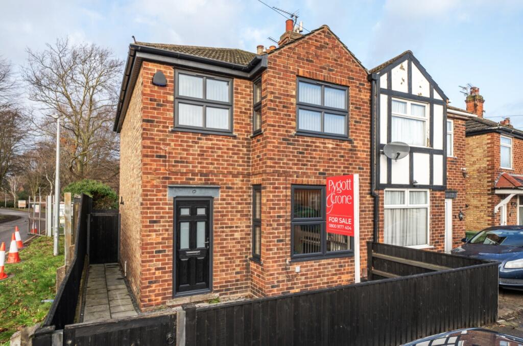 Main image of property: Chelmsford Avenue, Grimsby, Lincolnshire, DN34
