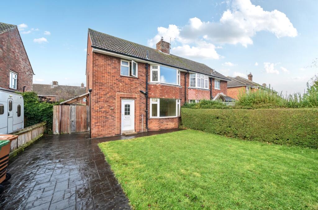 Main image of property: Waltham Road, Grimsby, Lincolnshire, DN33