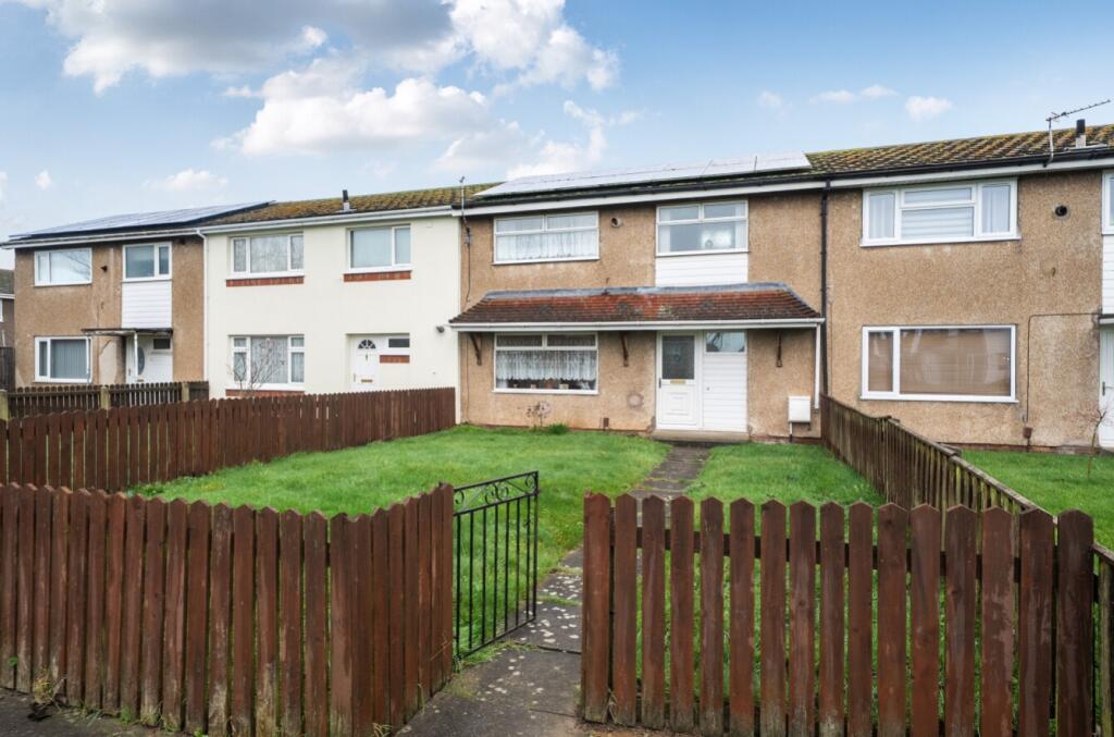 Main image of property: Tintern Walk, Grimsby, Lincolnshire, DN37