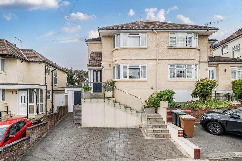 Main image of property: Oakleigh Drive, Croxley Green