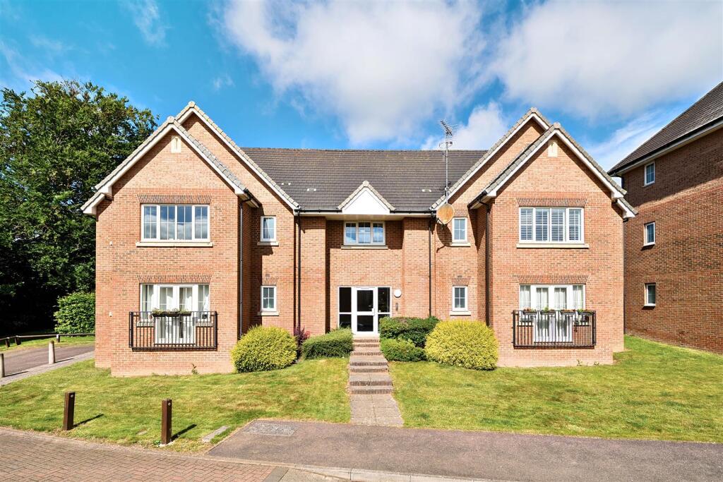 Main image of property: St. Mawes Close, Croxley Green, Rickmansworth