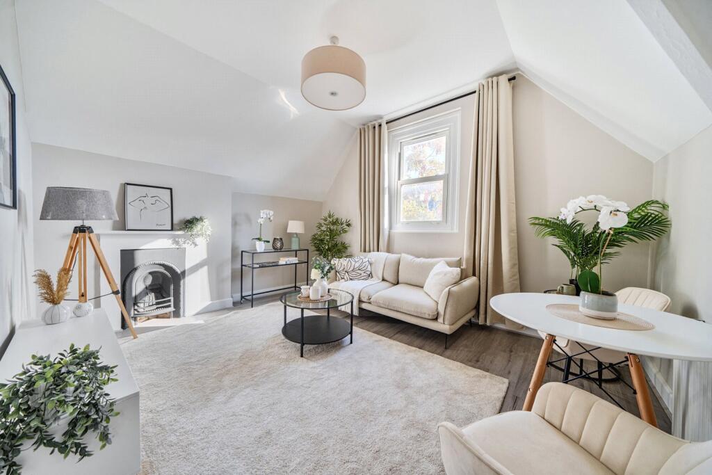 Main image of property: Grange Park, London, W5