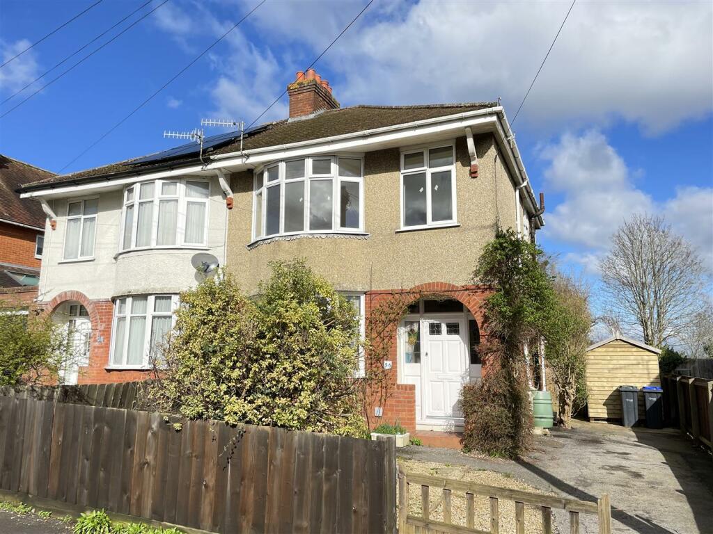 3 bedroom semidetached house for sale in Harnham Bouverie Avenue, SP2