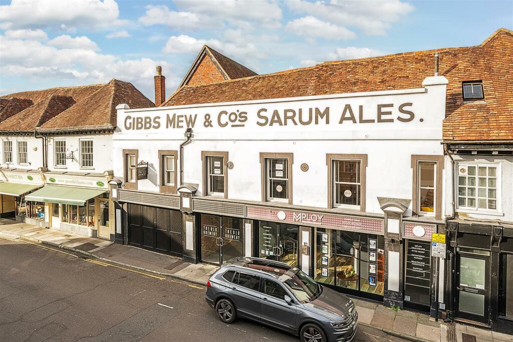 1 bedroom flat for rent in Pennyfarthing Street, Salisbury, SP1