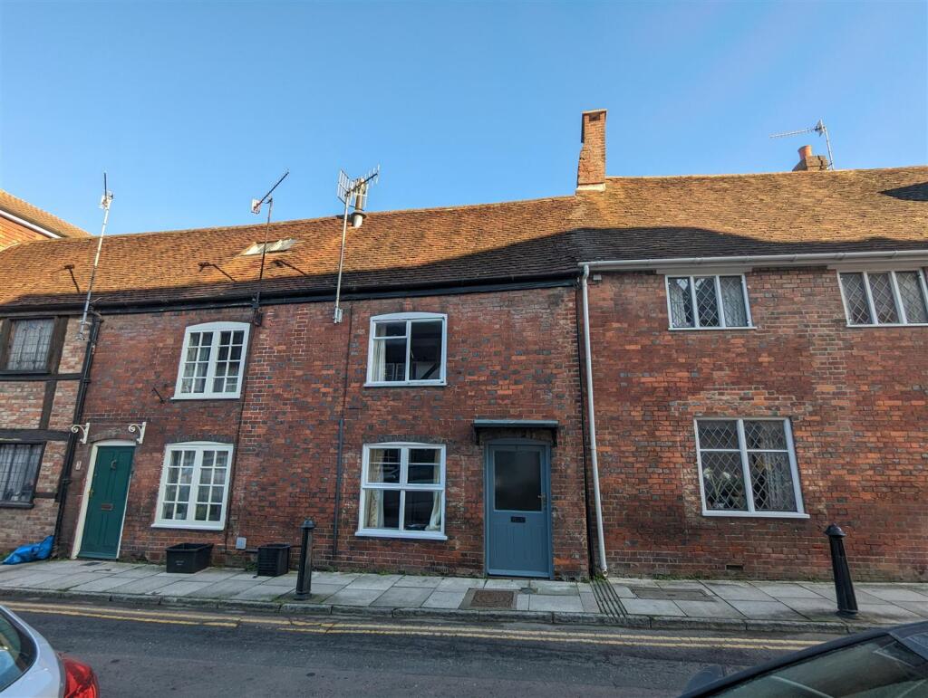 Main image of property: Guilder Lane, Salisbury