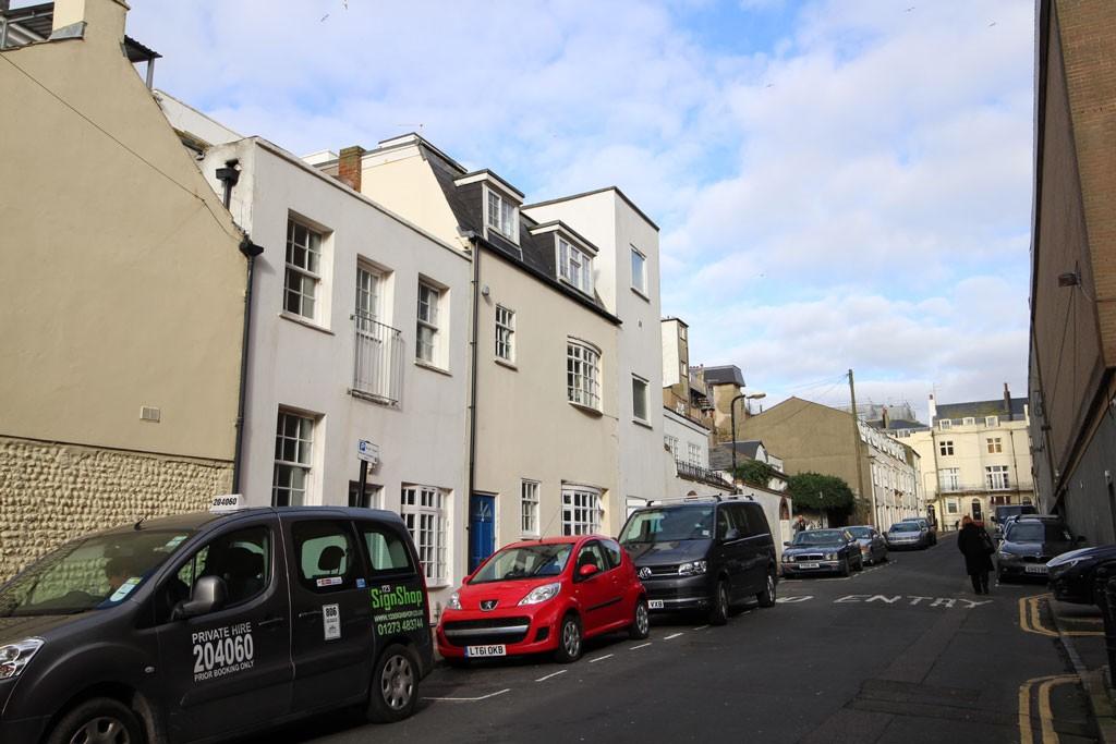 Main image of property: Queensbury Mews,BN1