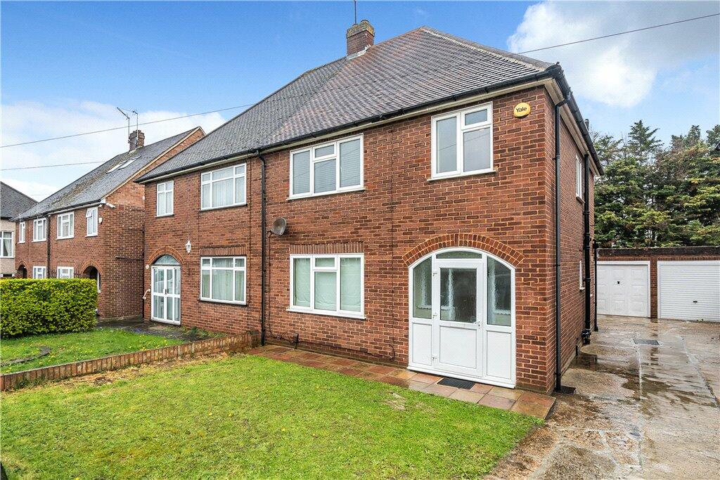 3 bedroom semidetached house for sale in Ickenham Road, Ruislip