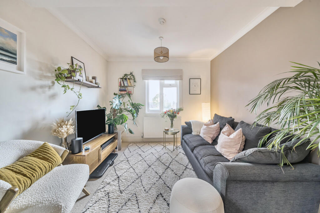 Main image of property: High Street, Ruislip