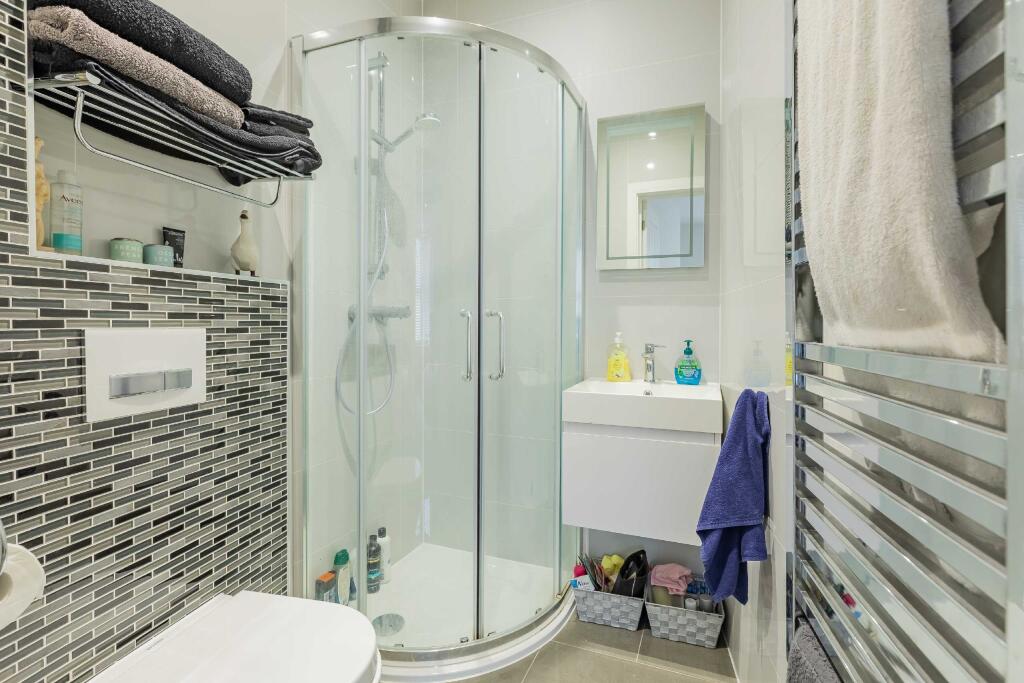 Additional property image - Dean Lane, Southville, Bristol