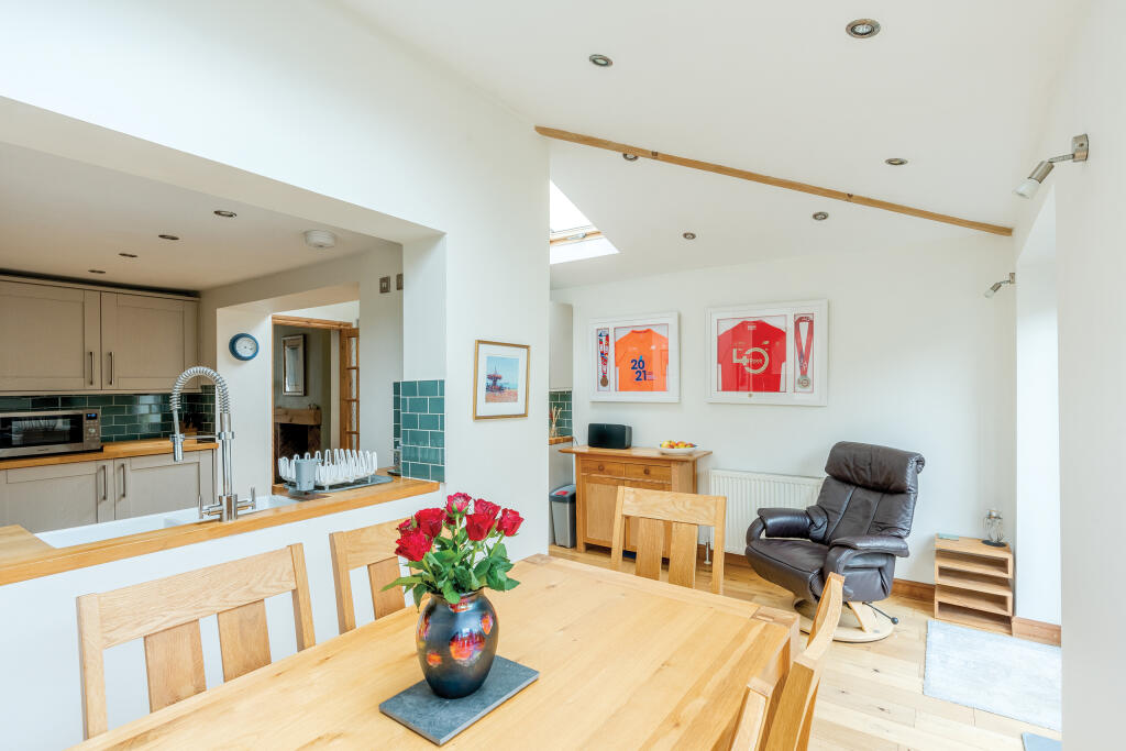 Additional property image - Raymend Road, Victoria Park, Bristol