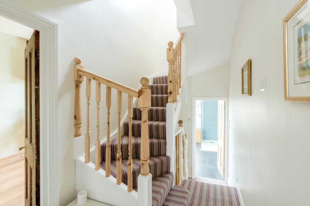 Additional property image - Raymend Road, Victoria Park, Bristol