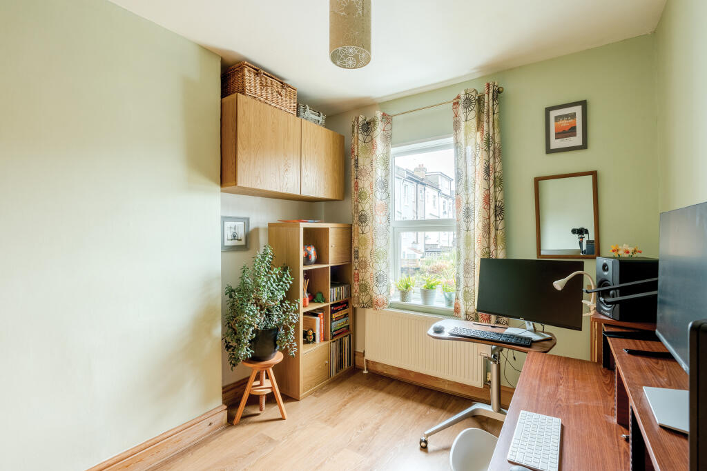Additional property image - Raymend Road, Victoria Park, Bristol