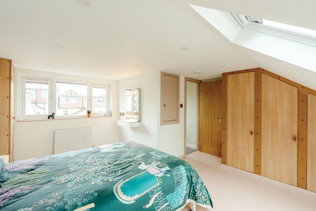 Additional property image - Raymend Road, Victoria Park, Bristol