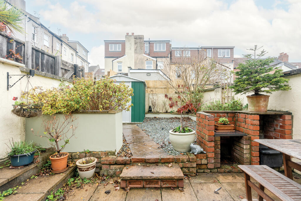 Additional property image - Raymend Road, Victoria Park, Bristol