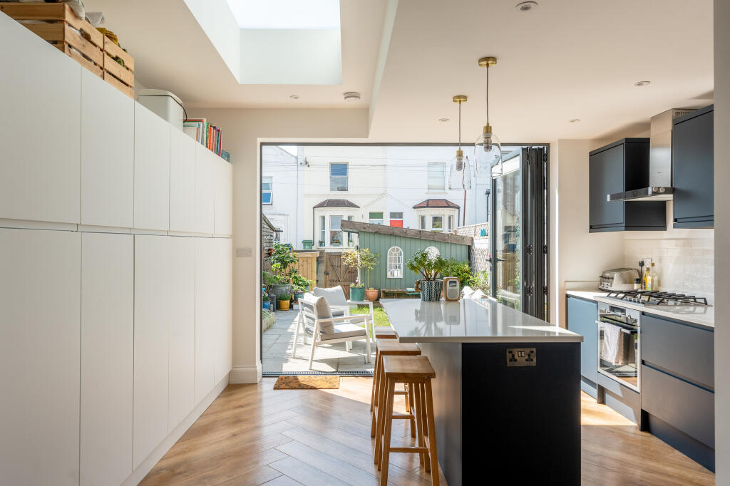 Additional property image - Langton Park, Southville, Bristol