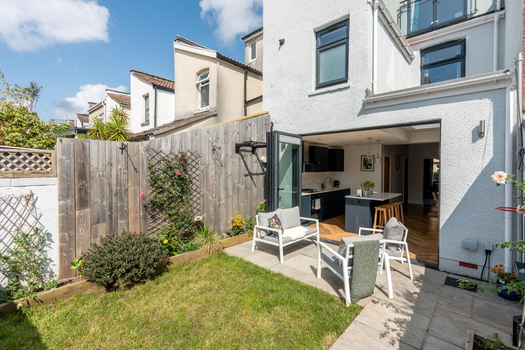Additional property image - Langton Park, Southville, Bristol