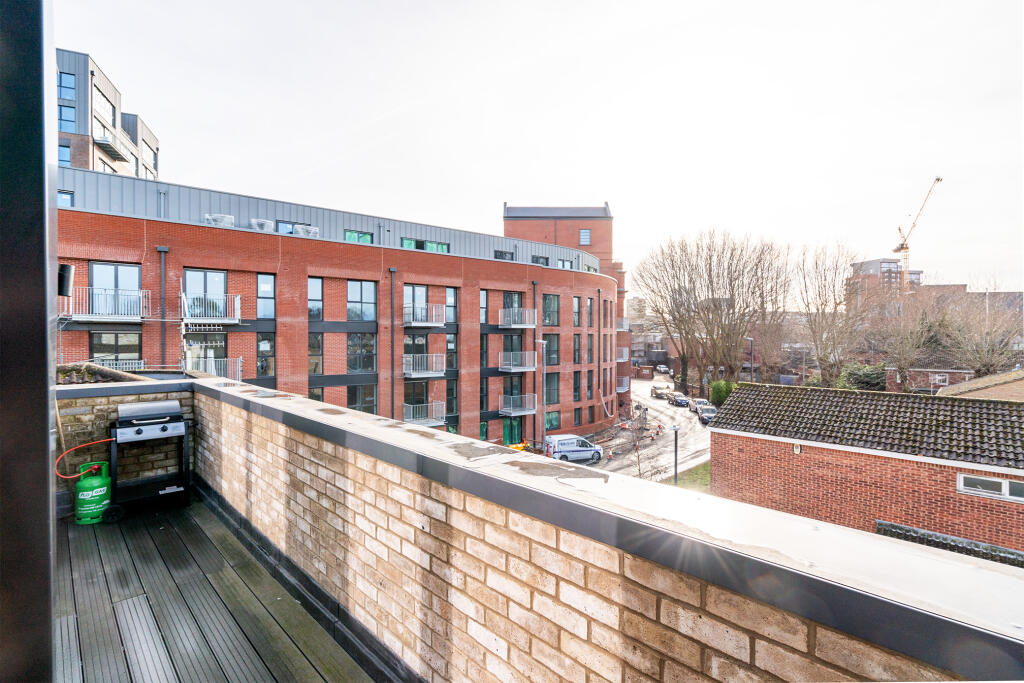 Additional property image - Lombard Place, Brook Hill, Southville, Bristol