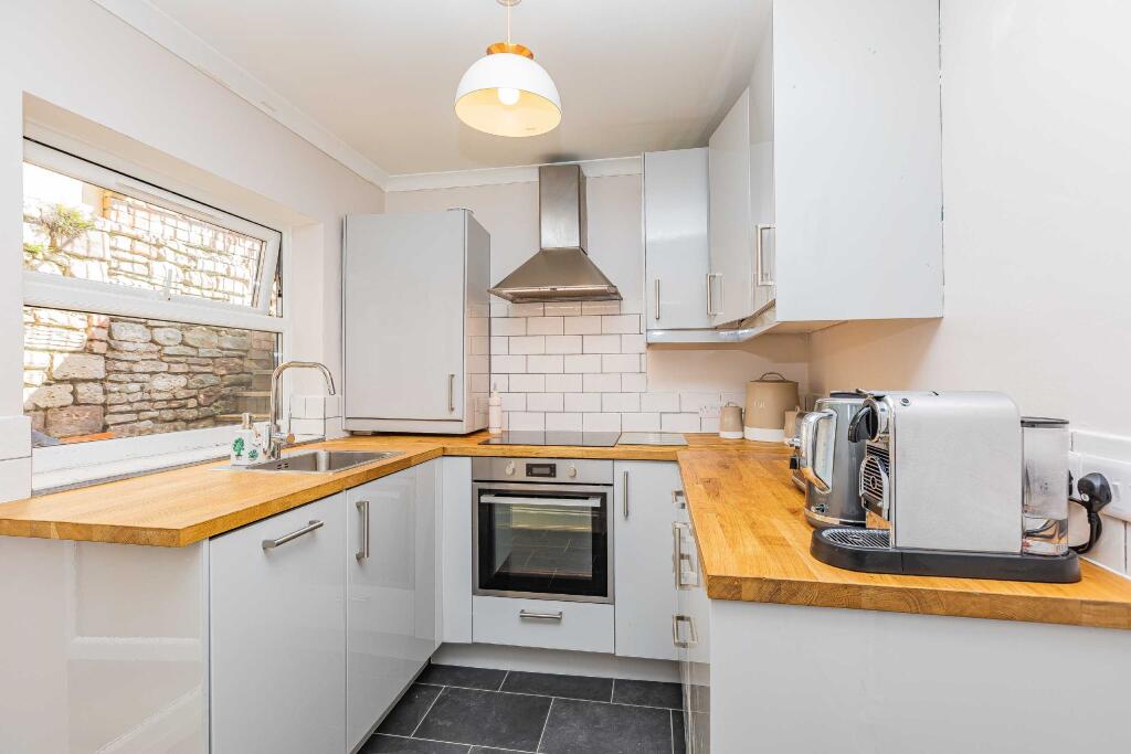 Additional property image - Mount Pleasant Terrace, Southville, Bristol