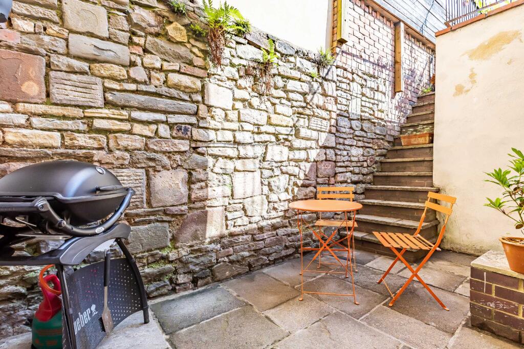 Additional property image - Mount Pleasant Terrace, Southville, Bristol