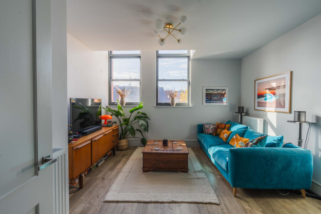 Main image of property: Regent House, Lombard Street