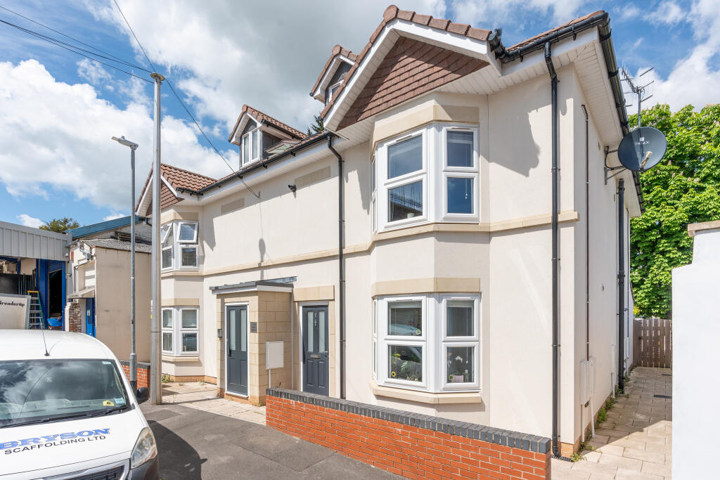 Main image of property: Lynwood House, Lynwood Road, Ashton, Bristol