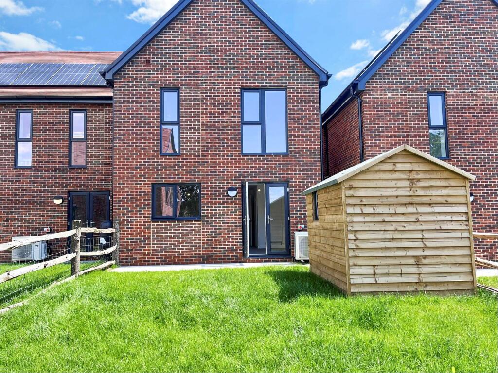 Main image of property: Ashling Close, Chichester, West Sussex