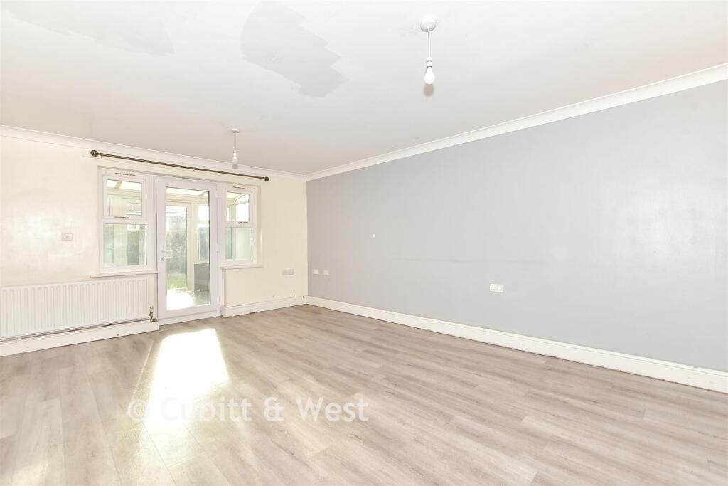 Main image of property: Stroud Close, Portsmouth, Hampshire