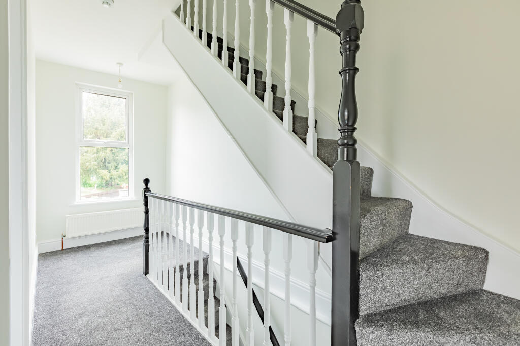 Additional property image - Bath Road, Arnos Vale, Bristol