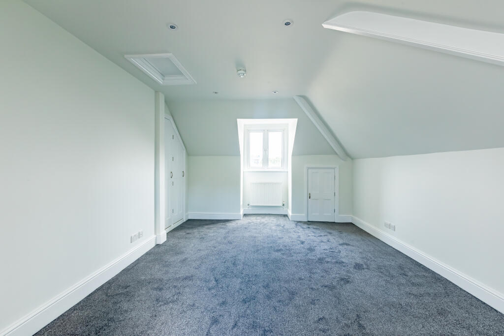 Additional property image - Bath Road, Arnos Vale, Bristol