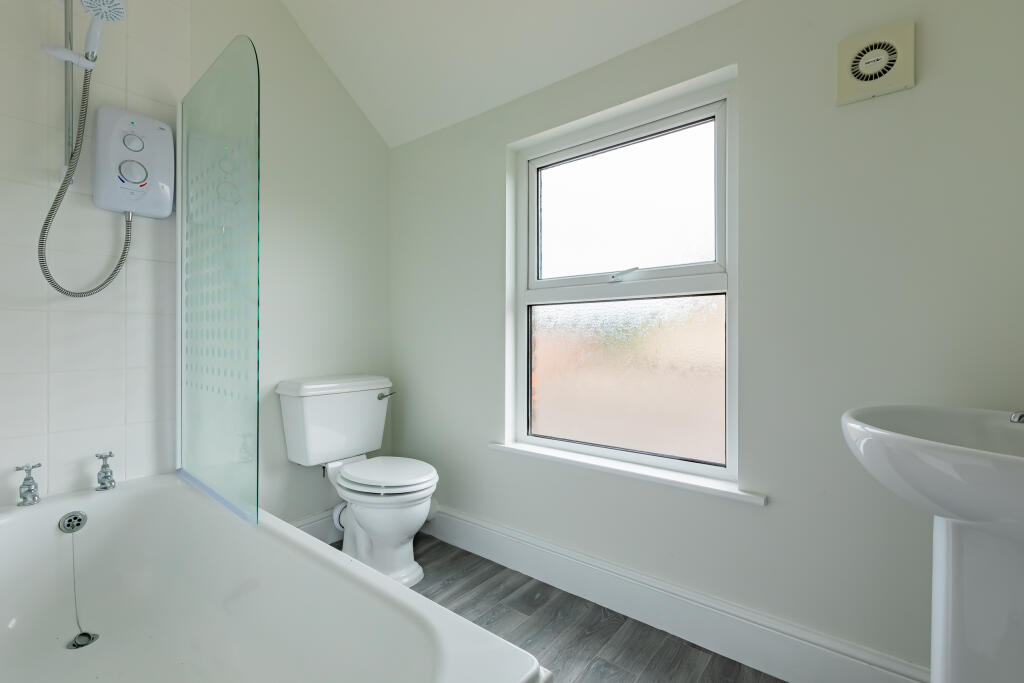 Additional property image - Bath Road, Arnos Vale, Bristol