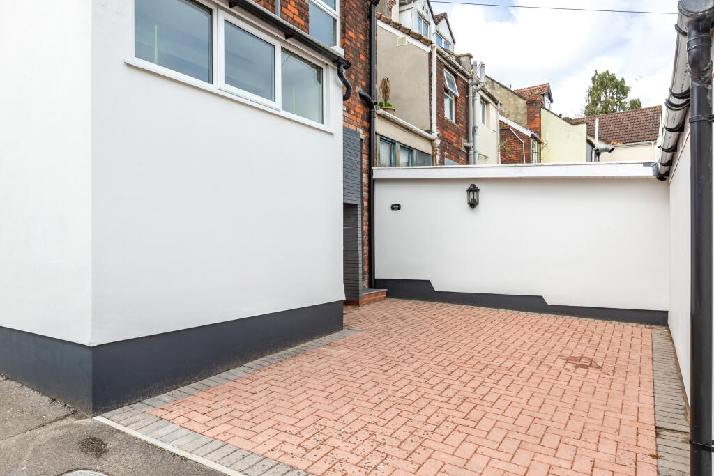 Additional property image - Bath Road, Arnos Vale, Bristol