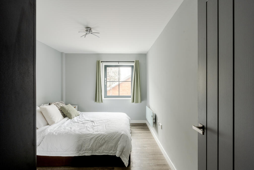 Additional property image - The Piazza, Paintworks, Bristol