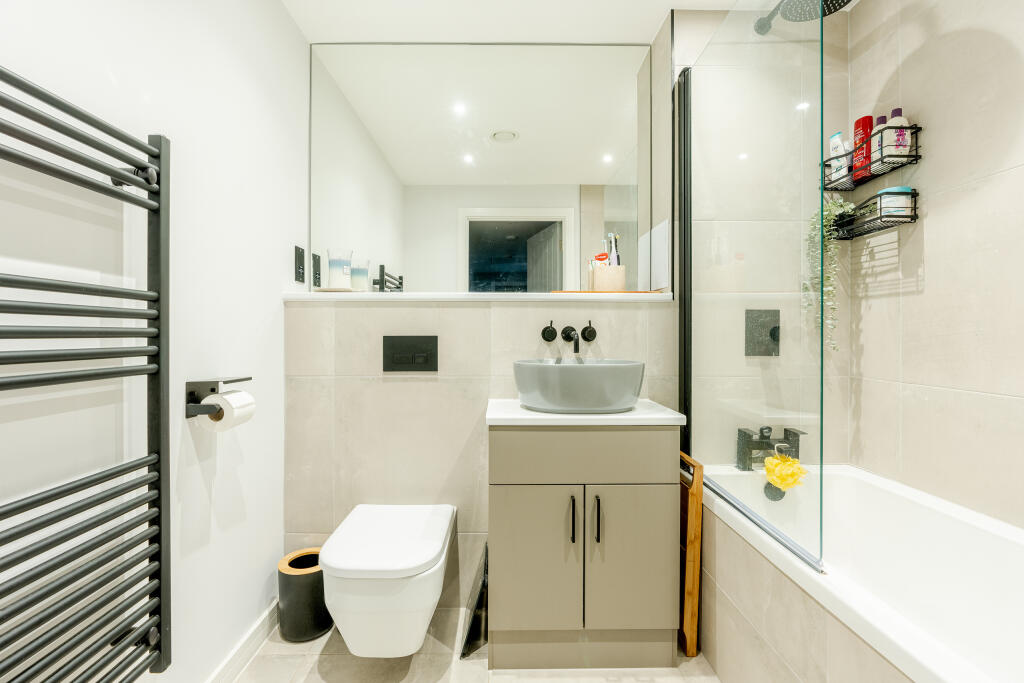Additional property image - The Piazza, Paintworks, Bristol