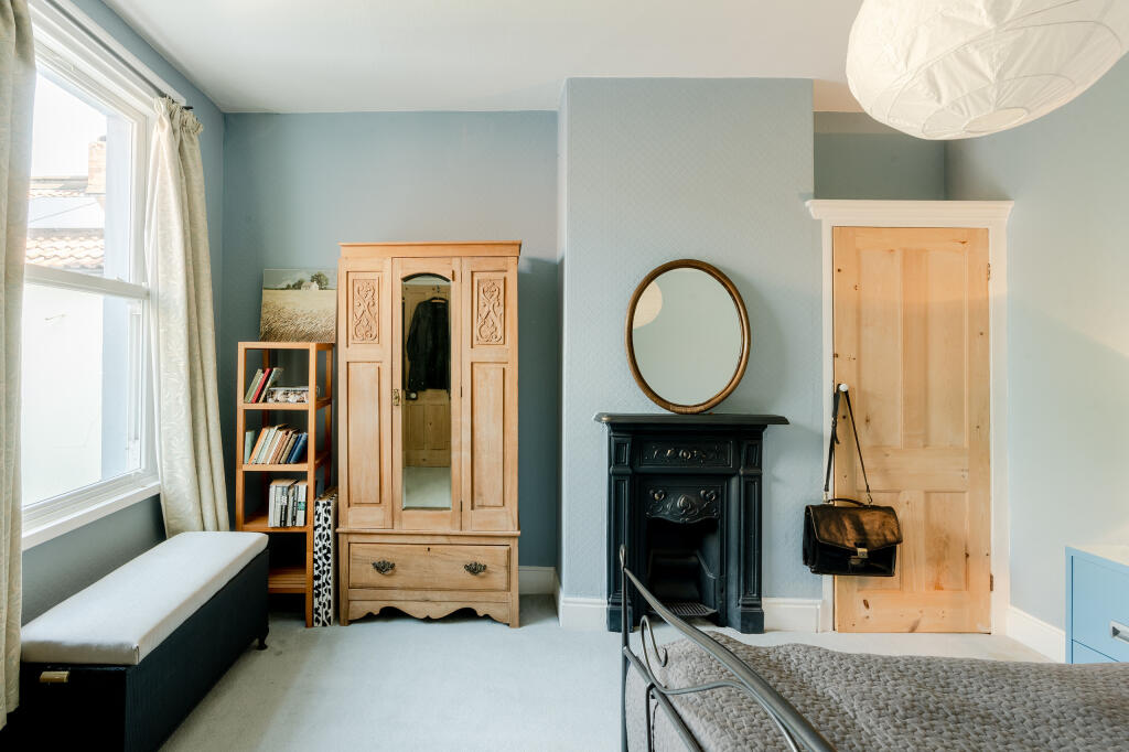 Additional property image - Redcatch Road, Knowle, Bristol.