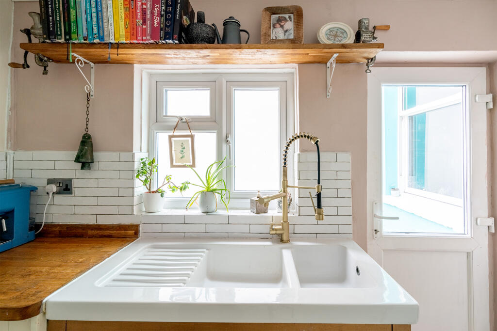 Additional property image - Sydenham Road, Totterdown, Bristol