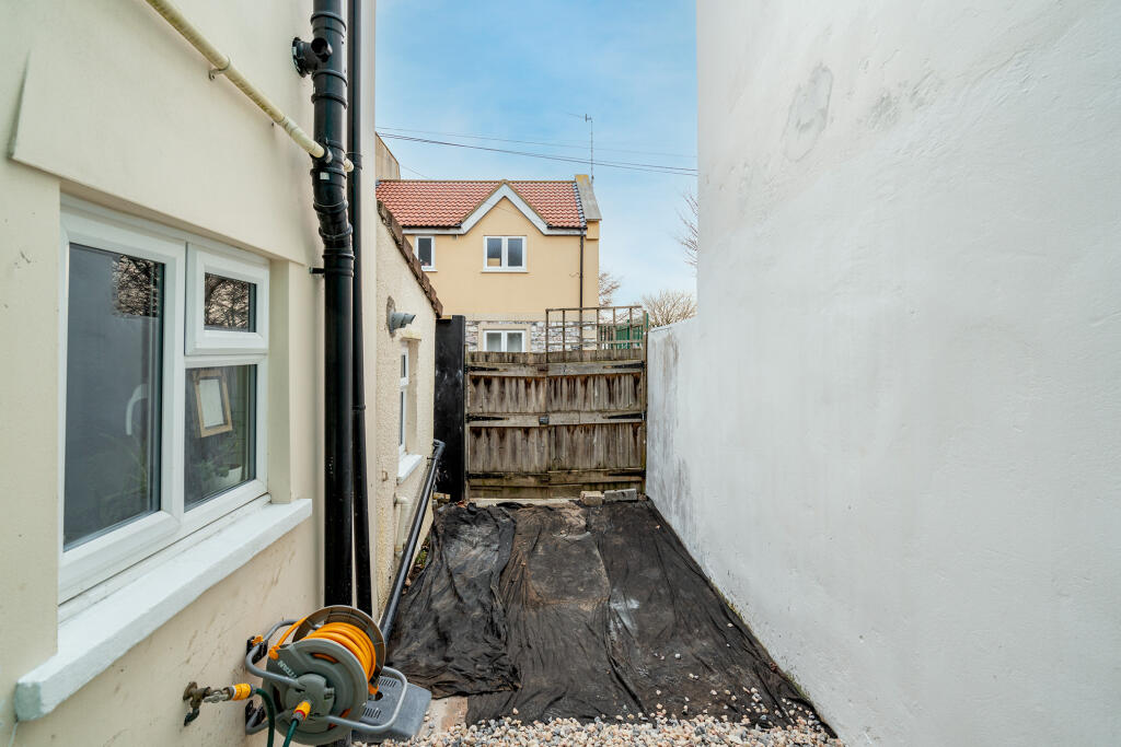 Additional property image - Sydenham Road, Totterdown, Bristol