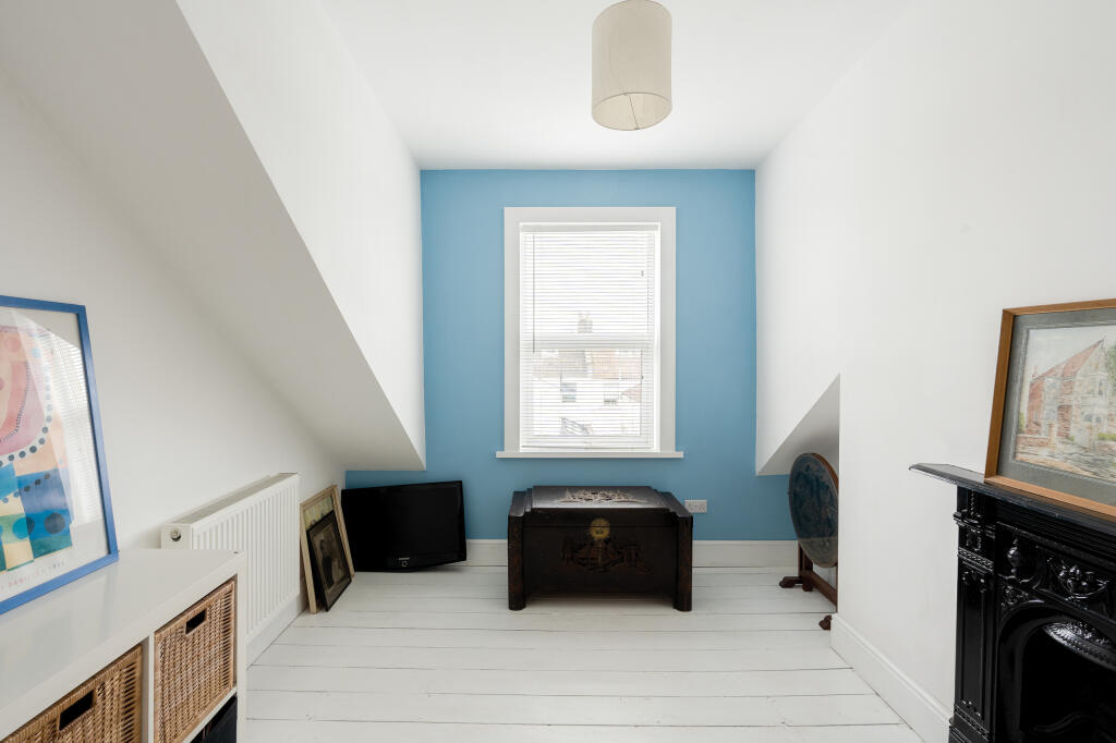 Additional property image - Lilymead Avenue, Bristol