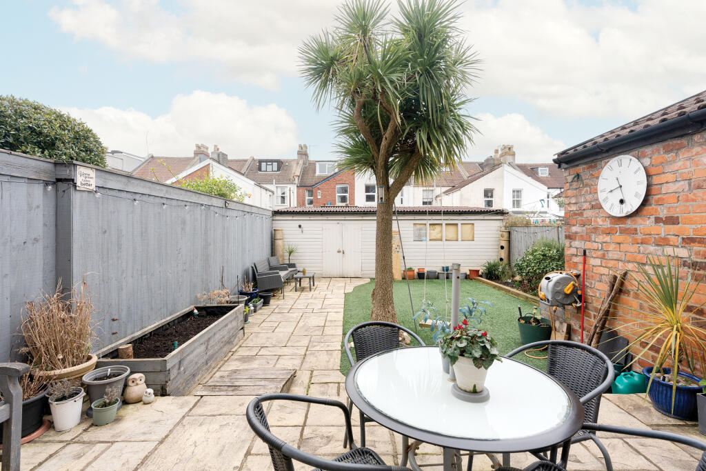 Additional property image - Lilymead Avenue, Bristol