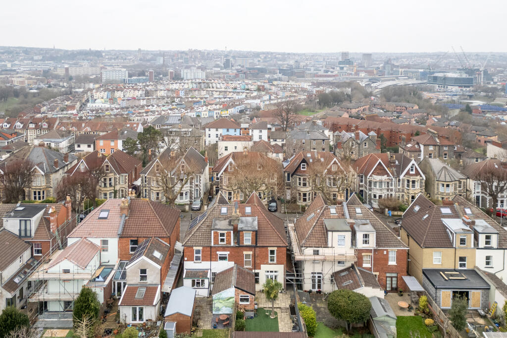 Additional property image - Lilymead Avenue, Bristol