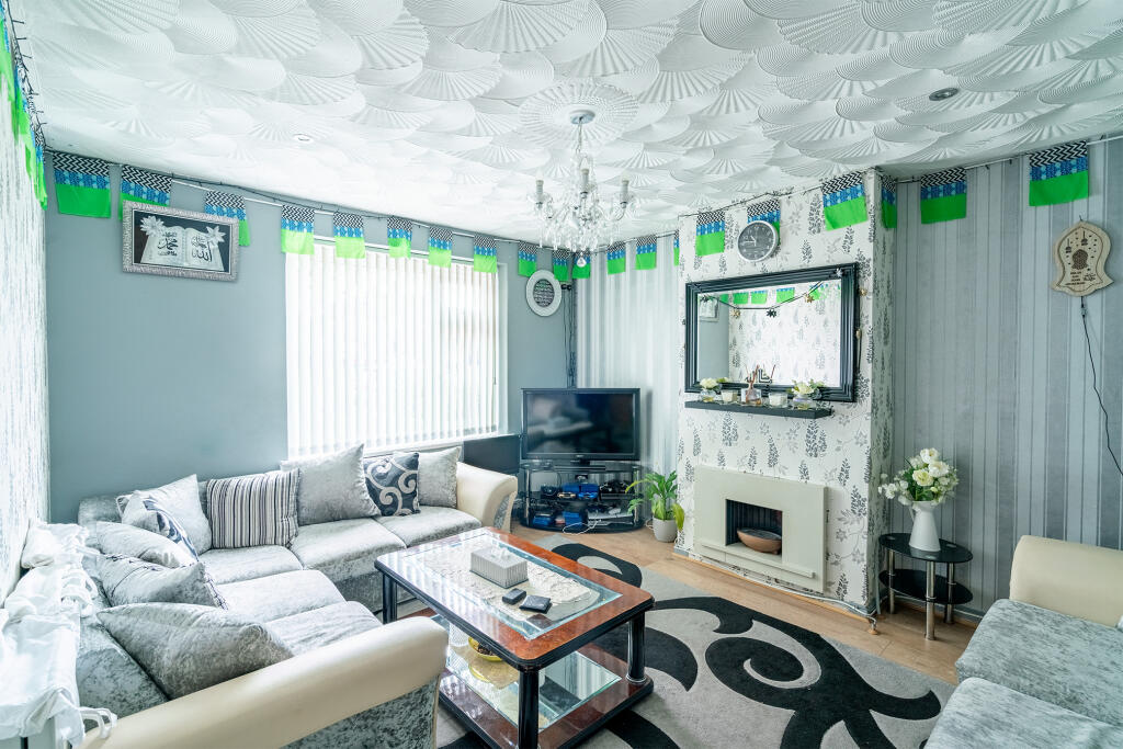 Additional property image - St. Johns Crescent, Bristol